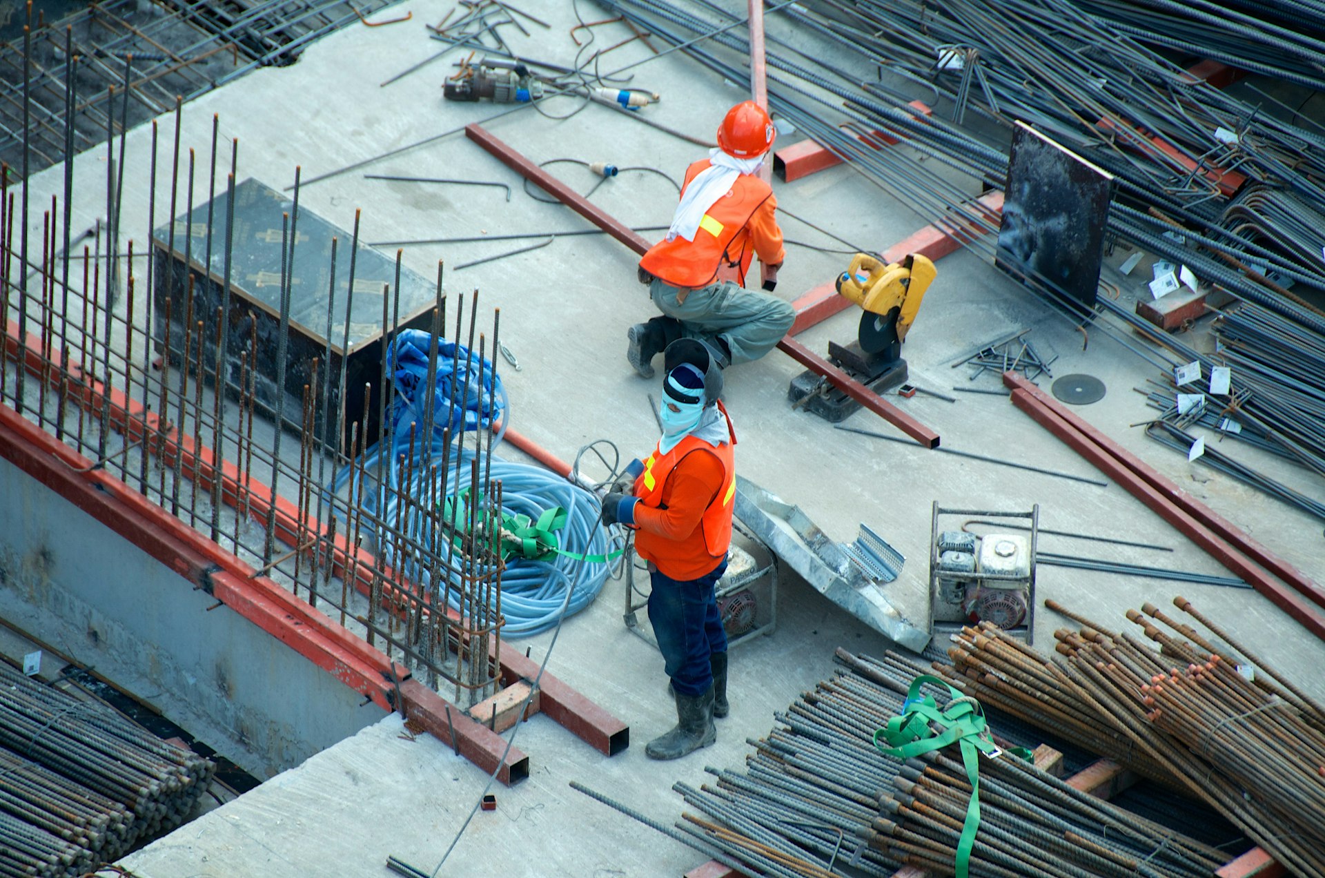 Construction — Built the Hybrid Way.